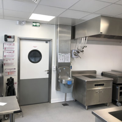 Isolation grande cuisine restauration collective isolac