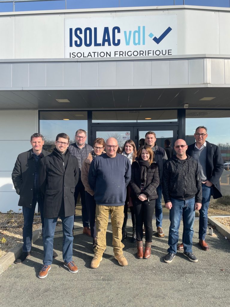 L'&eacute;quipe Isolac Vdl isolation frigorifique pour les 30 ans de l'entreprise