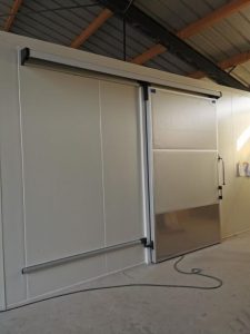 Portes isothermes chantier isolation frigorifique Froid35