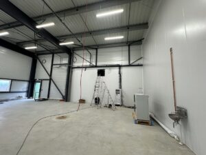 d&eacute;but des travaux d'isolation pour un laboratoire prs&egrave; de Angers (49)